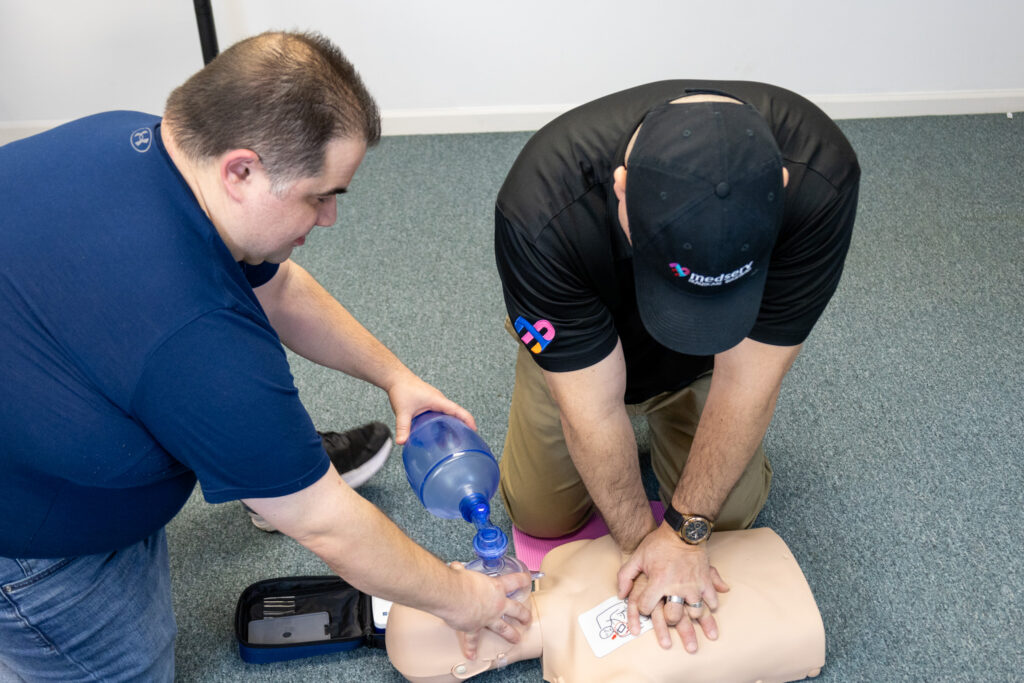 how to become a cpr instructor